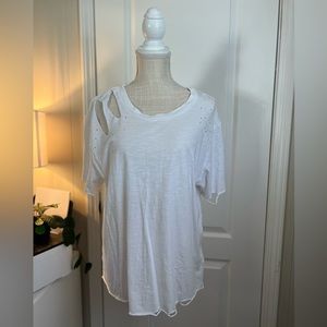 Women’s Cato Tee
